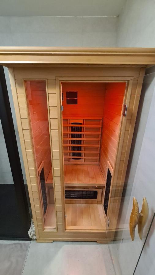 Apartment With Sauna In City Centre Σπλιτ Εξωτερικό φωτογραφία