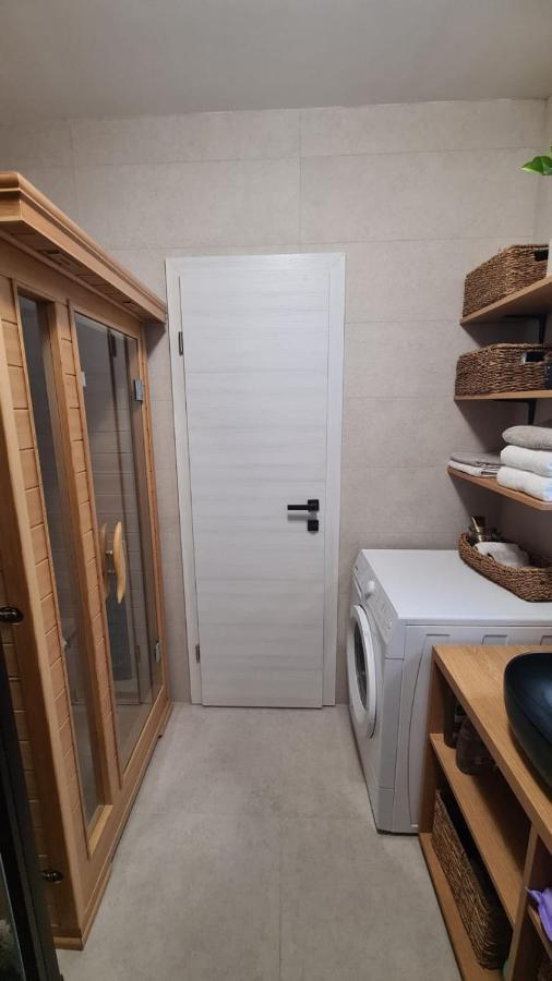 Apartment With Sauna In City Centre Σπλιτ Εξωτερικό φωτογραφία